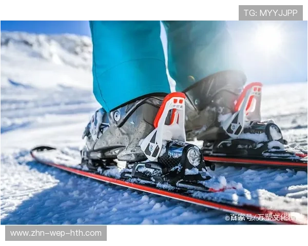 冰雪运动设备升级，滑雪服助力寒冷环境下的运动表现，冰道滑雪服